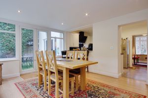 Dining Room- click for photo gallery